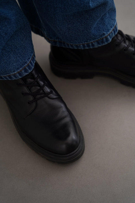 BLACK CHUNKY LEATHER BIKER BOOTS
