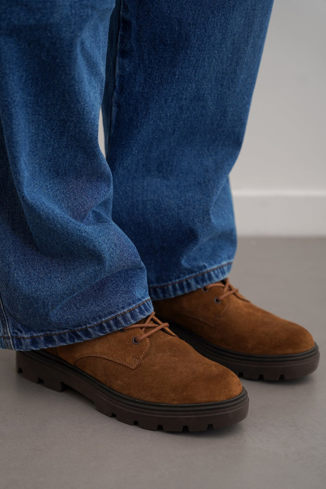 BROWN CHUNKY LEATHER BIKER BOOTS