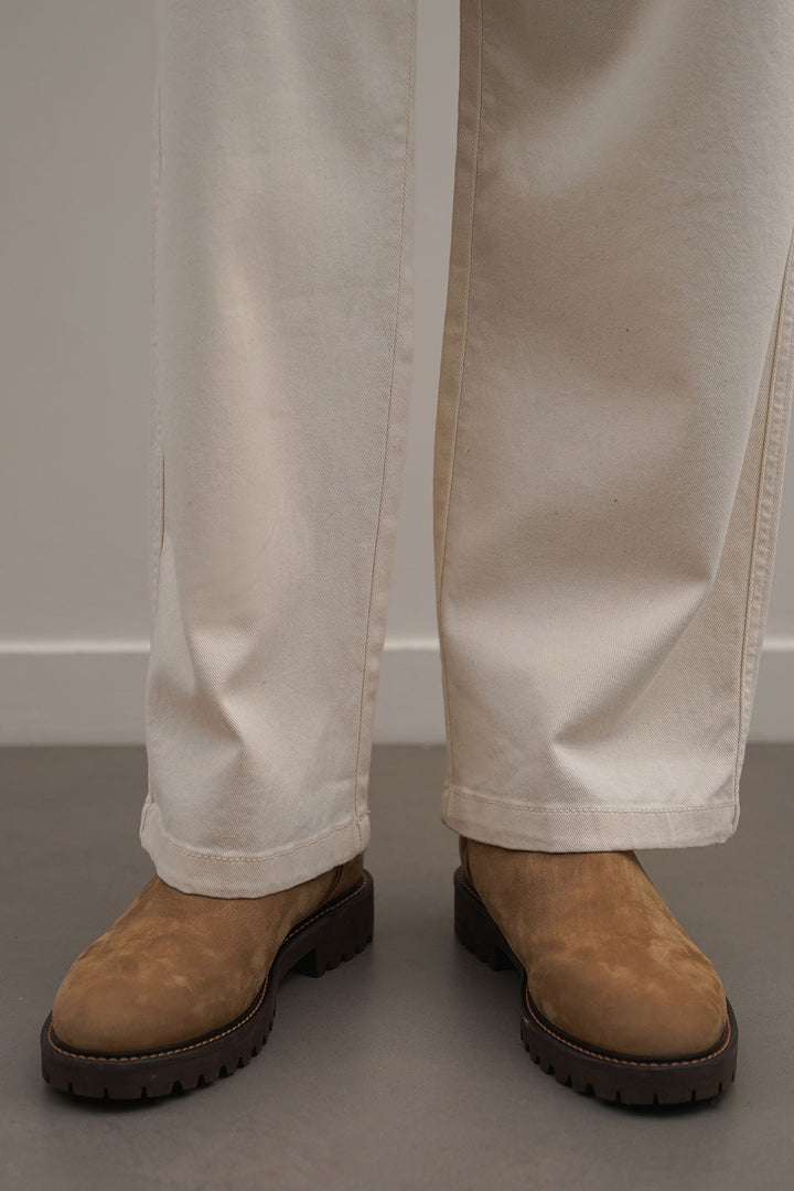 TAUPE LEATHER CHELSEA BOOTS