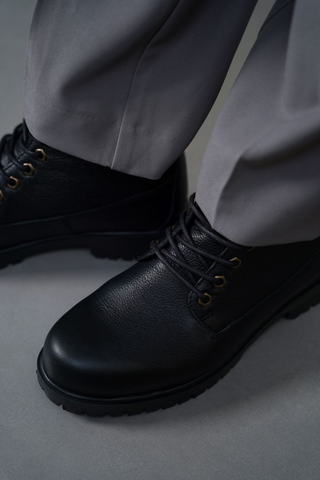 BLACK TITAN LEATHER BOOT