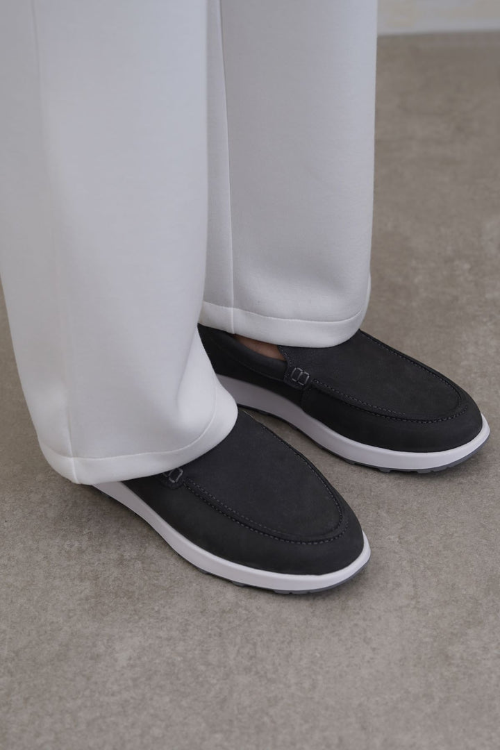 DARK GREY AIR LEATHER LOAFERS