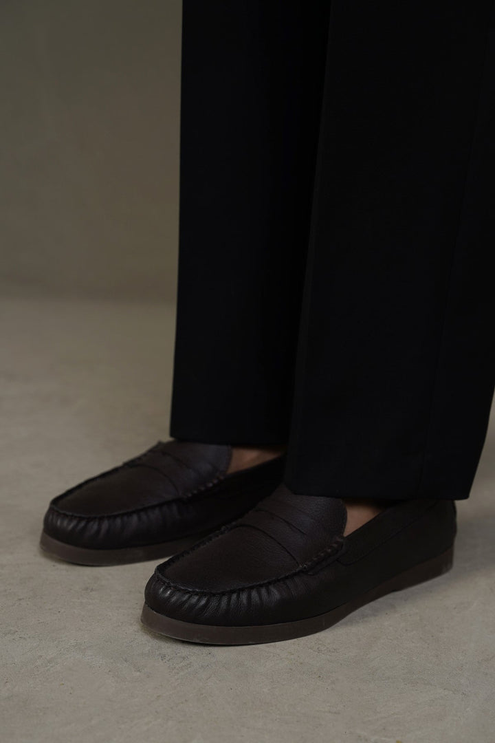 COFFEE CLASSIC LEATHER LOAFERS