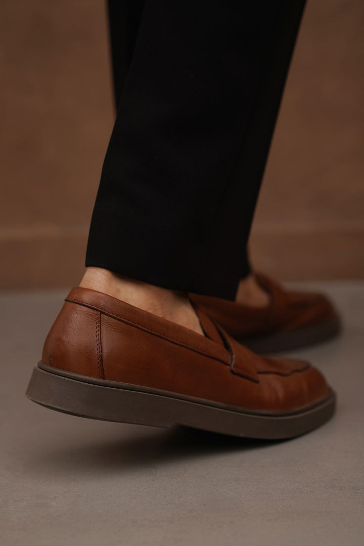 COFFEE EVERYDAY LEATHER LOAFERS