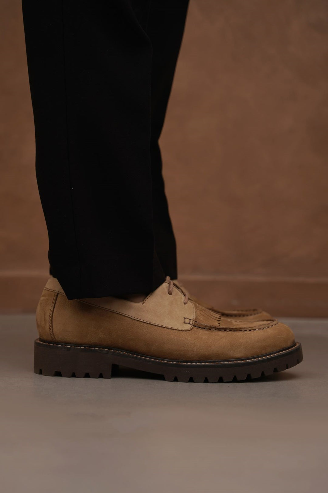 TAUPE LEATHER MOC-TOE SHOES