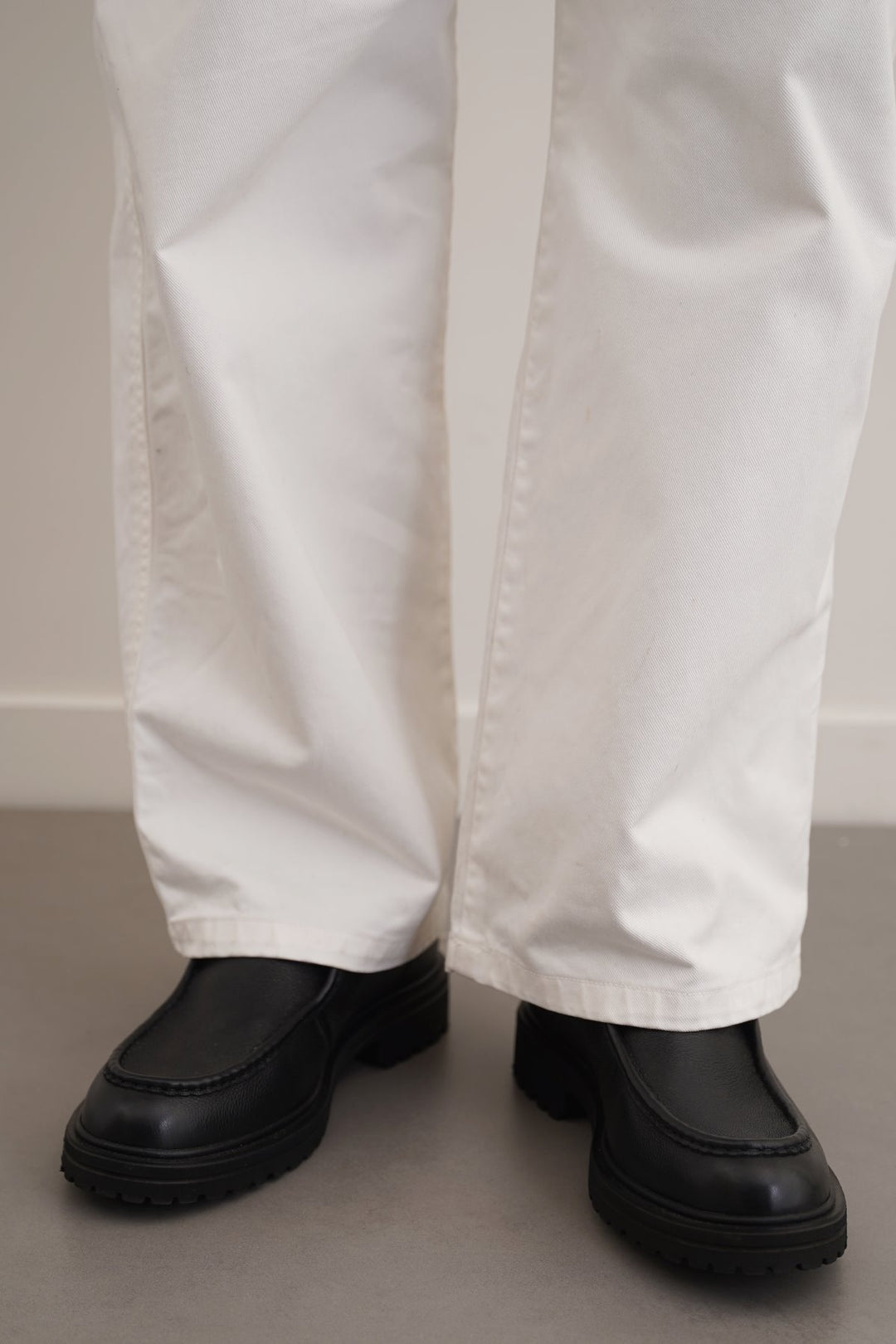 LEATHER MOC-TOE SHOES