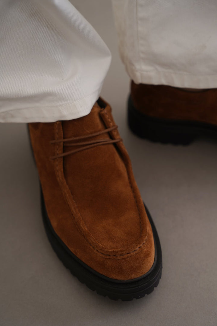 LEATHER MOC-TOE SHOES