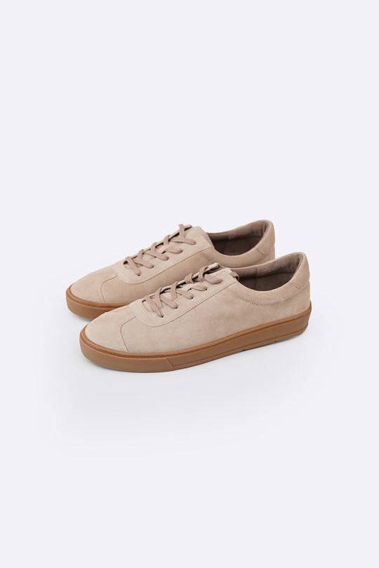 LOW-TOP LEATHER SNEAKERS