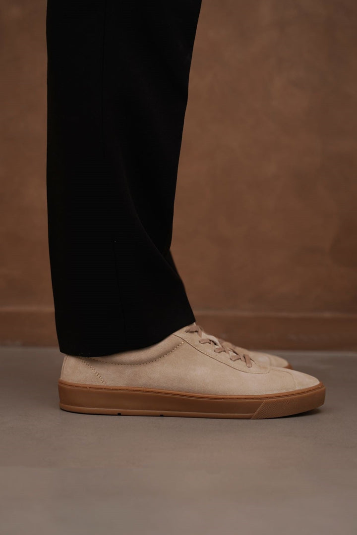 SAND LOW-TOP LEATHER SNEAKERS