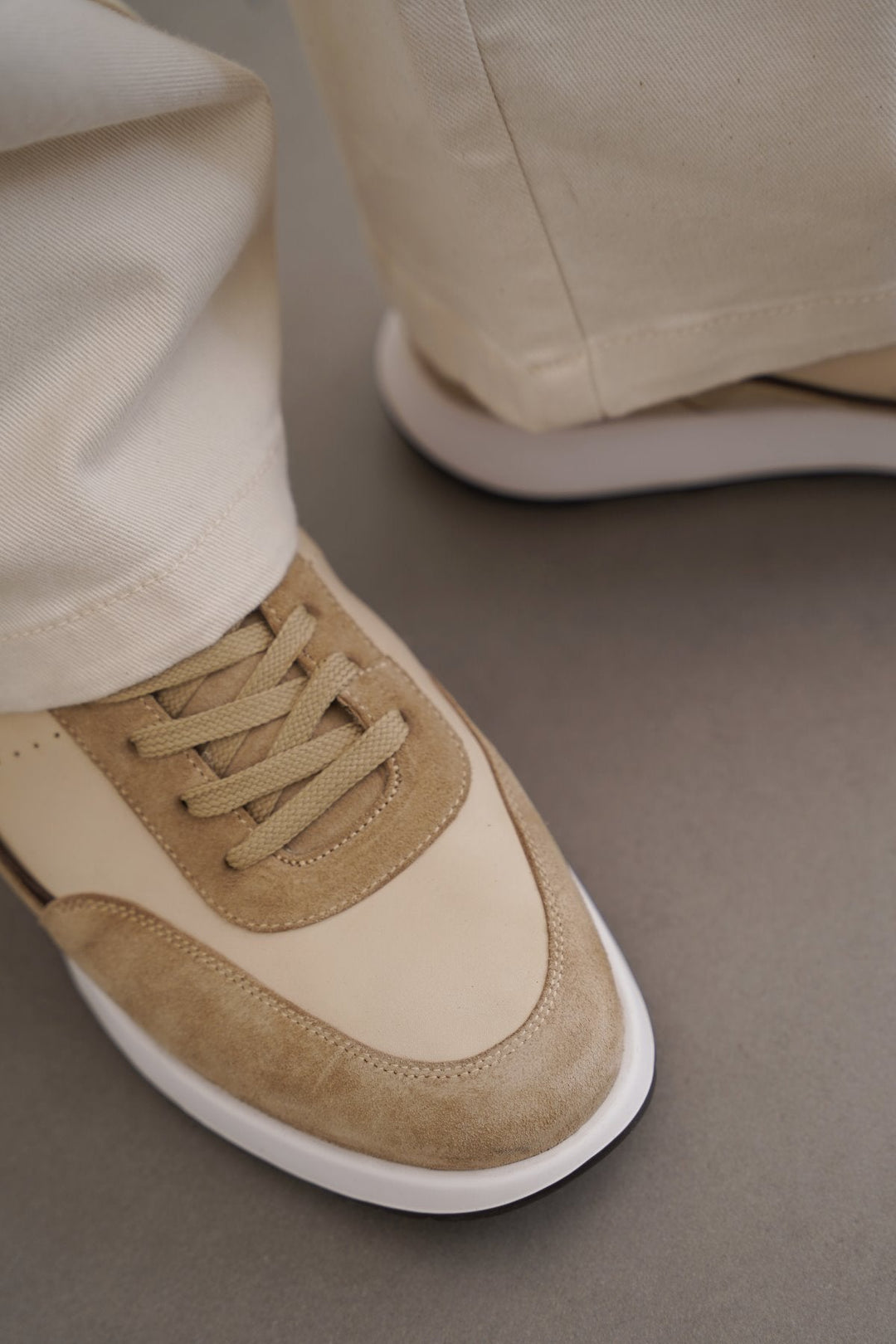 TAUPE AIR LEATHER SNEAKERS