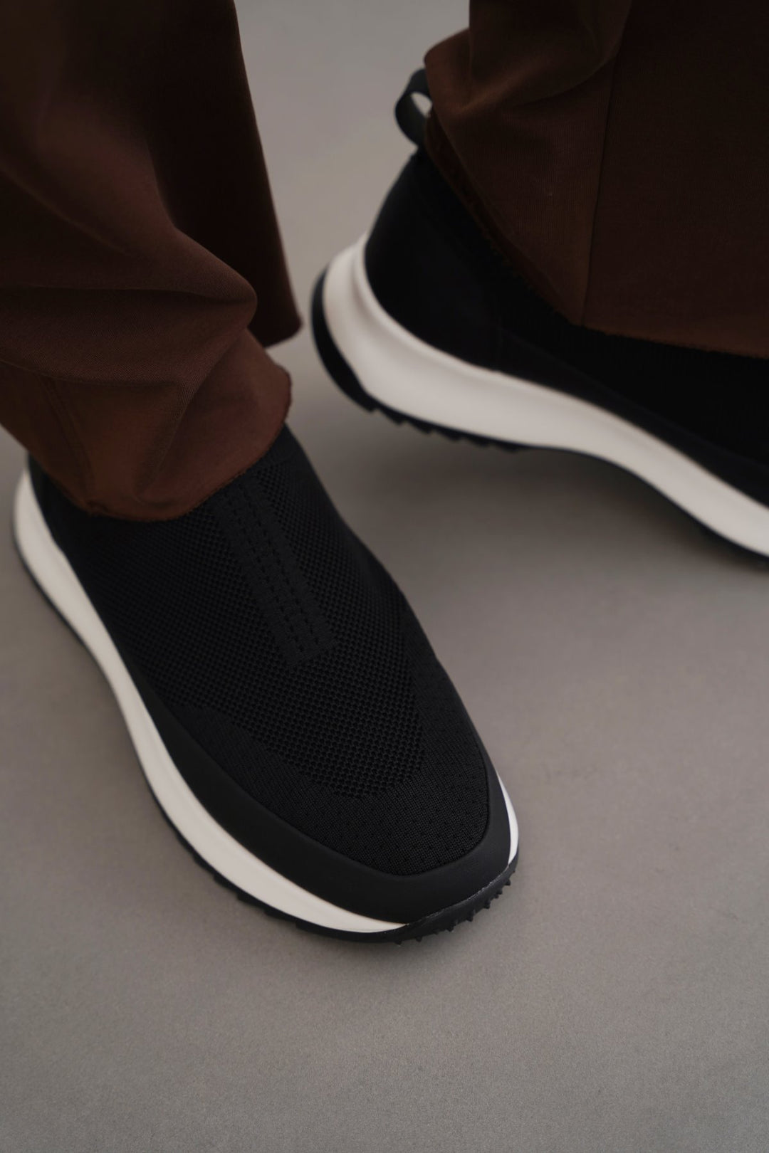 BLACK SOCK-FIT CASUAL SNEAKERS