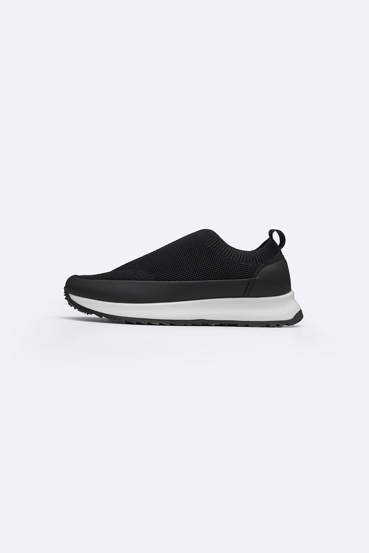BLACK SOCK-FIT CASUAL SNEAKERS