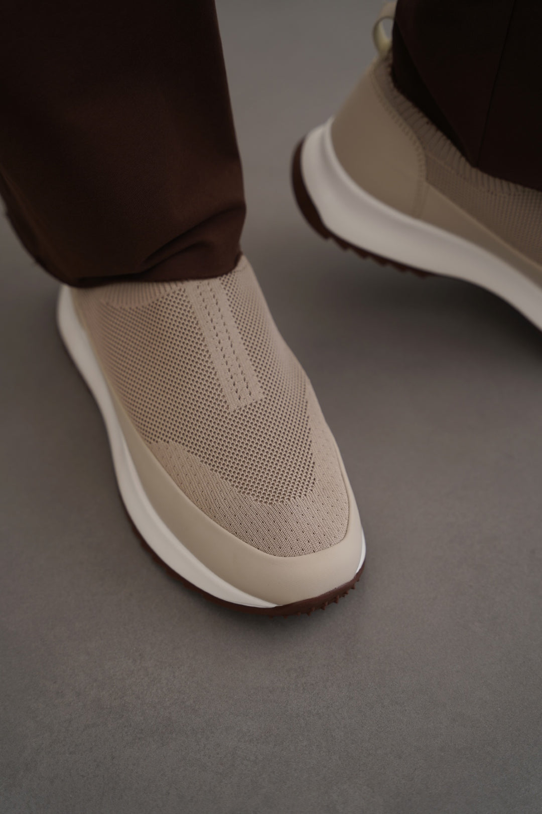 SAND SOCK-FIT CASUAL SNEAKERS