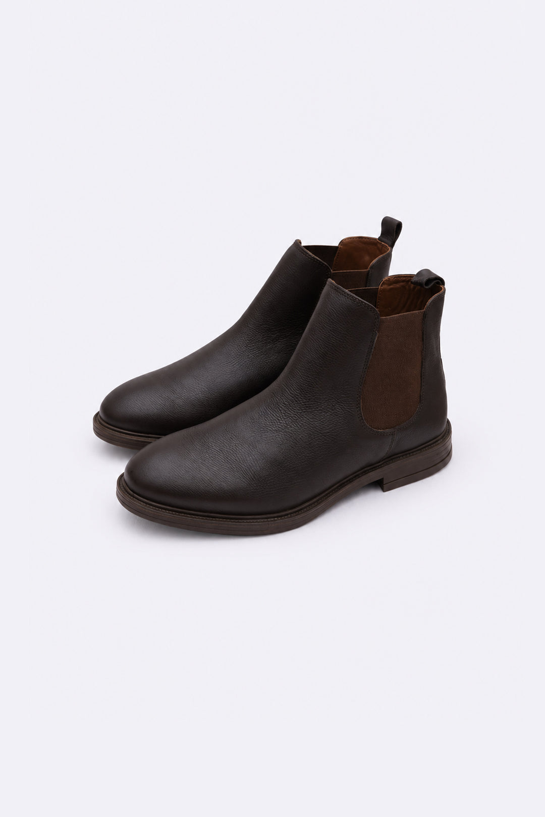 DARK BROWN GRAINED LEATHER CHELSEA BOOTS