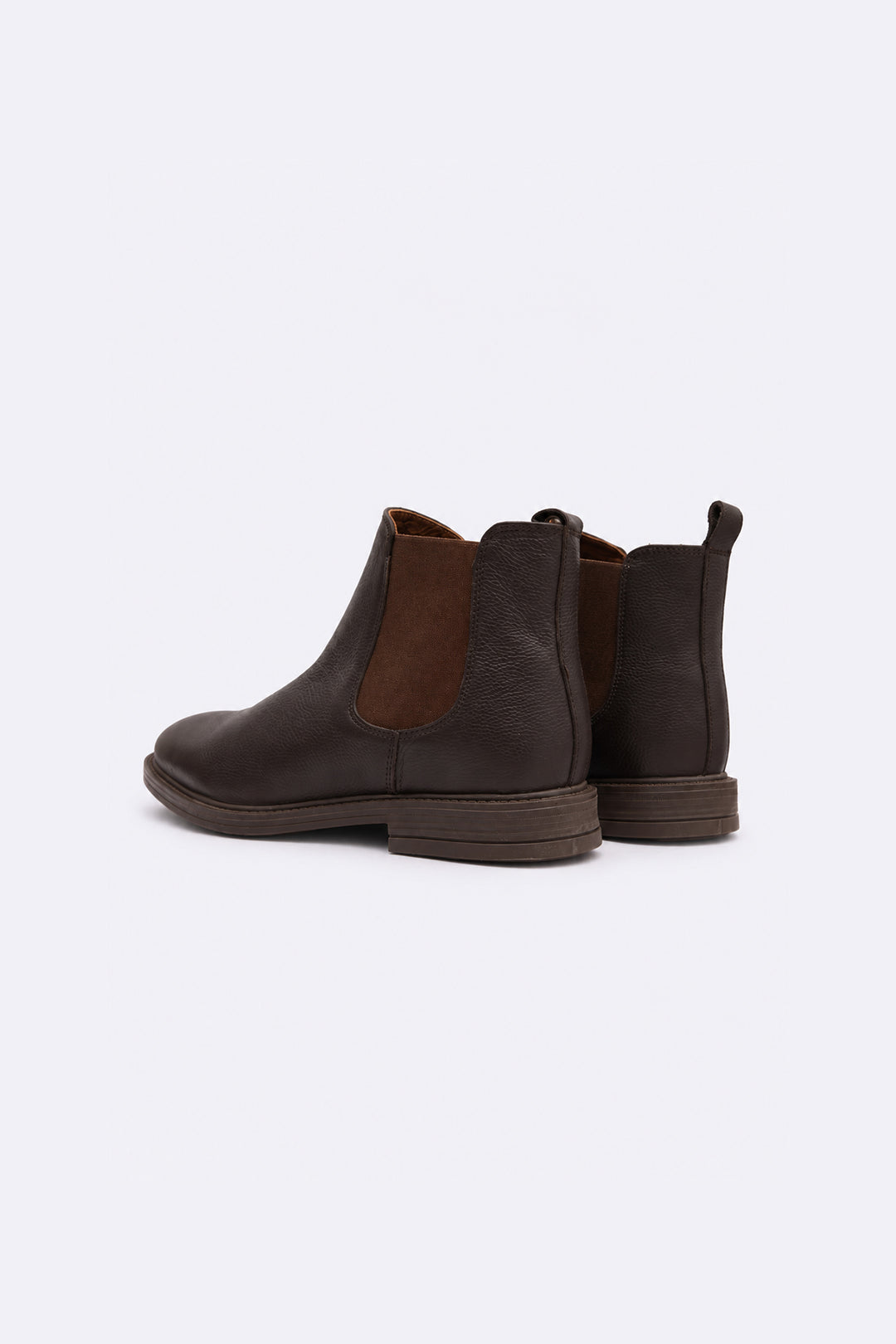 DARK BROWN GRAINED LEATHER CHELSEA BOOTS
