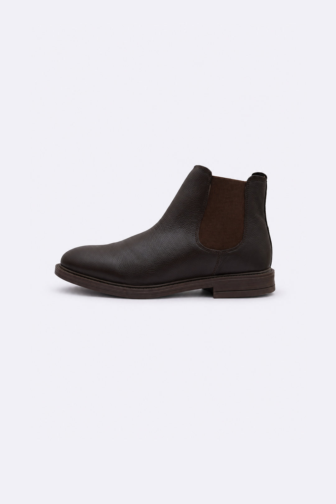 DARK BROWN GRAINED LEATHER CHELSEA BOOTS