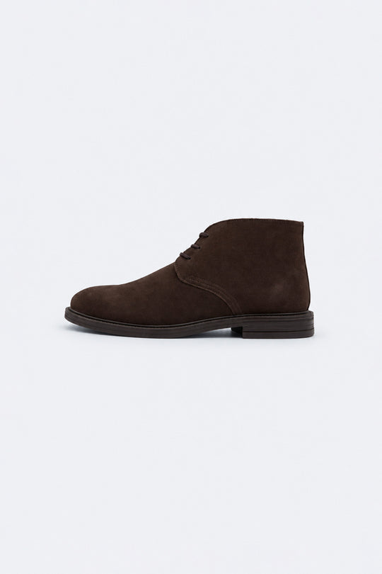 SUEDE CHUKKA BOOTS