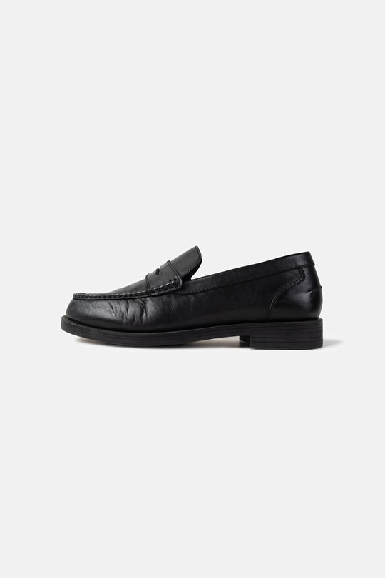 LEATHER PENNY LOAFERS