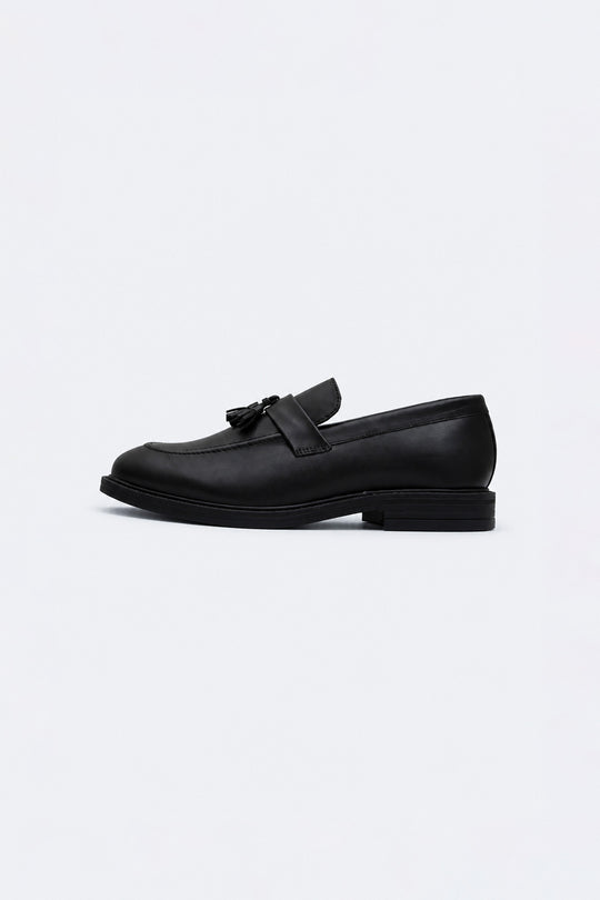 LEATHER TASSEL LOAFER