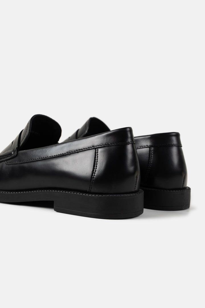 90s CLASSIC PENNY LOAFERS