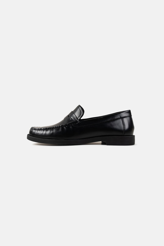 90s CLASSIC PENNY LOAFERS