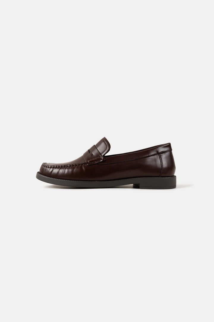 90s CLASSIC PENNY LOAFERS