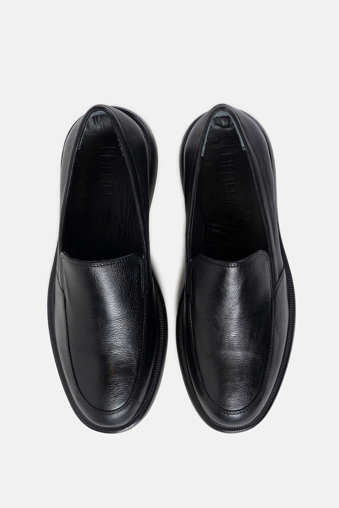 GRAINED LEATHER LOAFERS