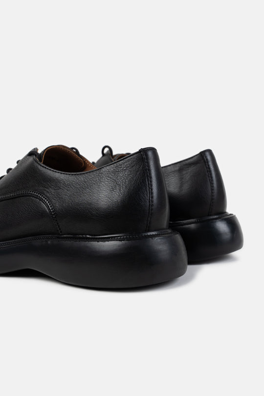 BLACK LEATHER DERBY SHOES
