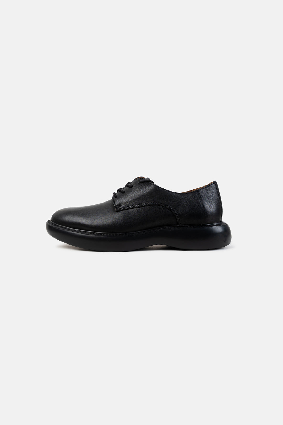 BLACK LEATHER DERBY SHOES
