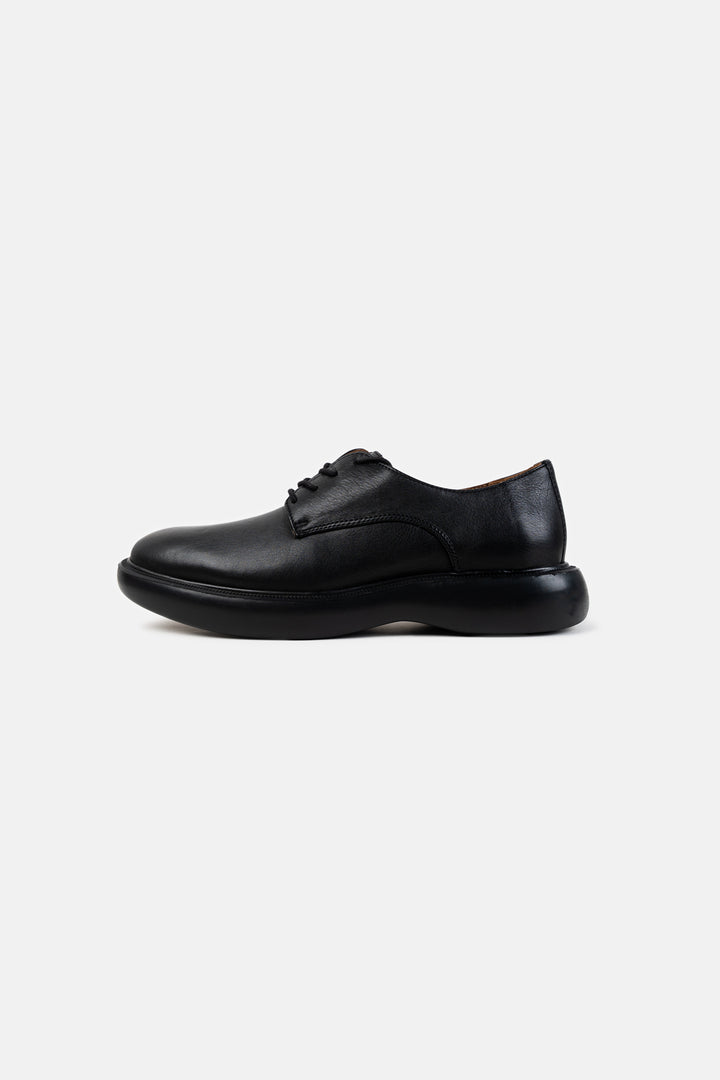 BLACK LEATHER DERBY SHOES