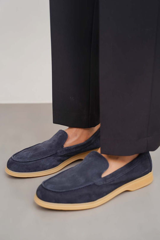 NAVY COMFORTABLE LEATHER LOAFERS