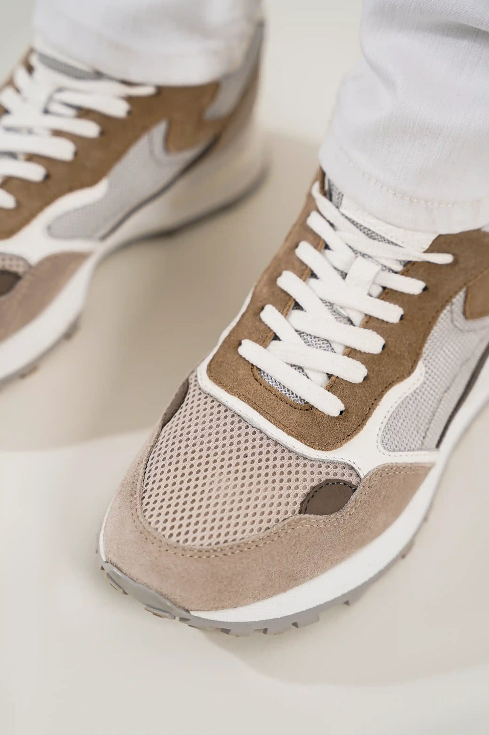 KHAKI COLORBLOCK LEATHER SNEAKERS