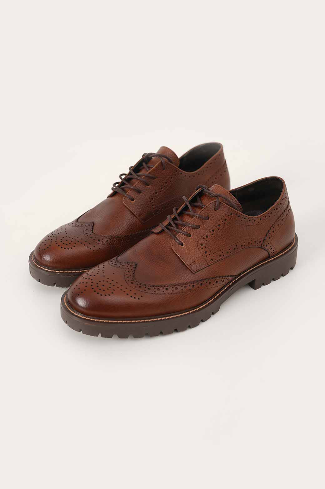 BROWN LOW-TOP LEATHER BROGUES