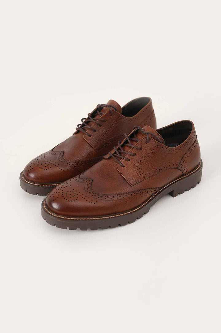BROWN LOW-TOP LEATHER BROGUES