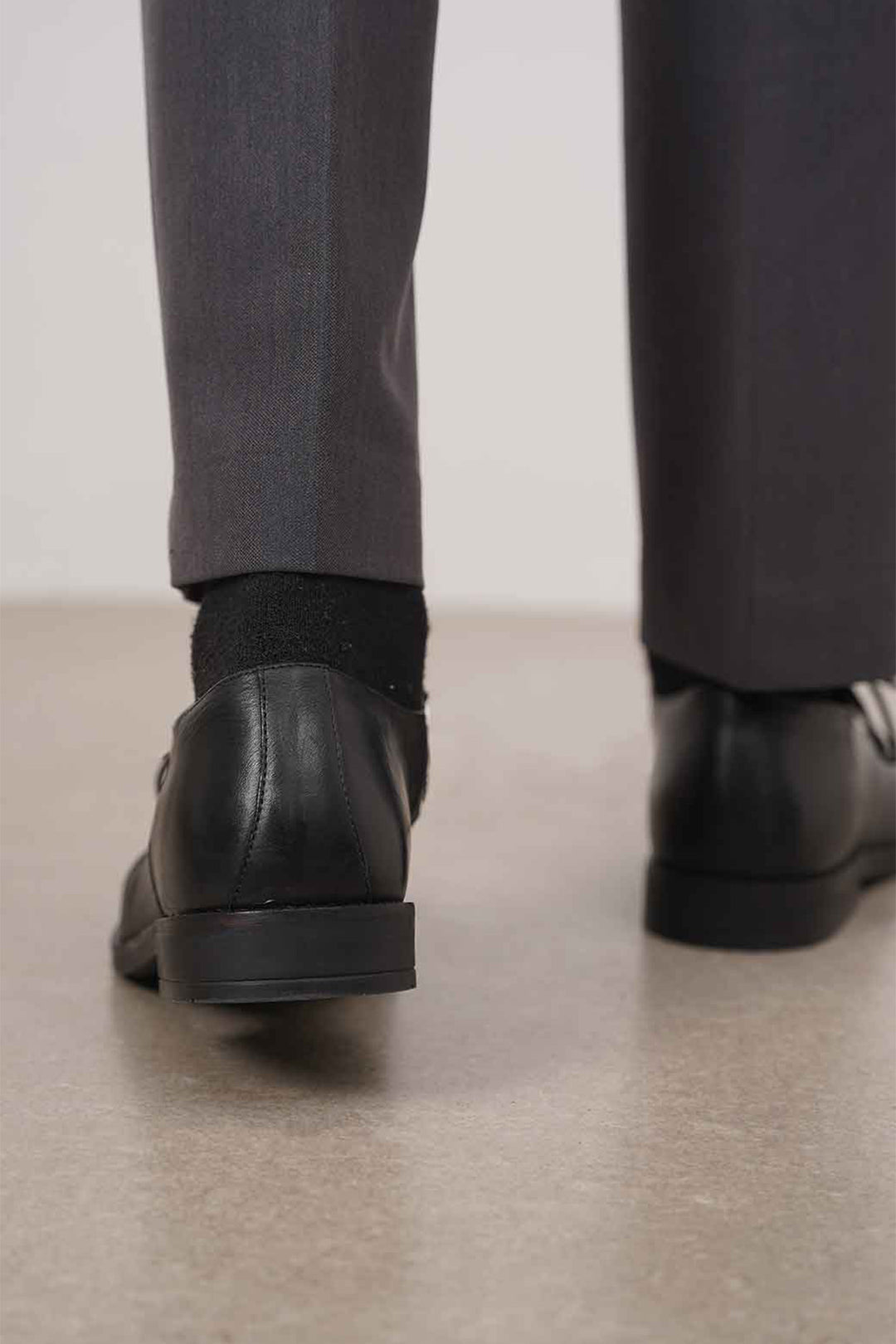 BLACK FORMAL LEATHER DERBY