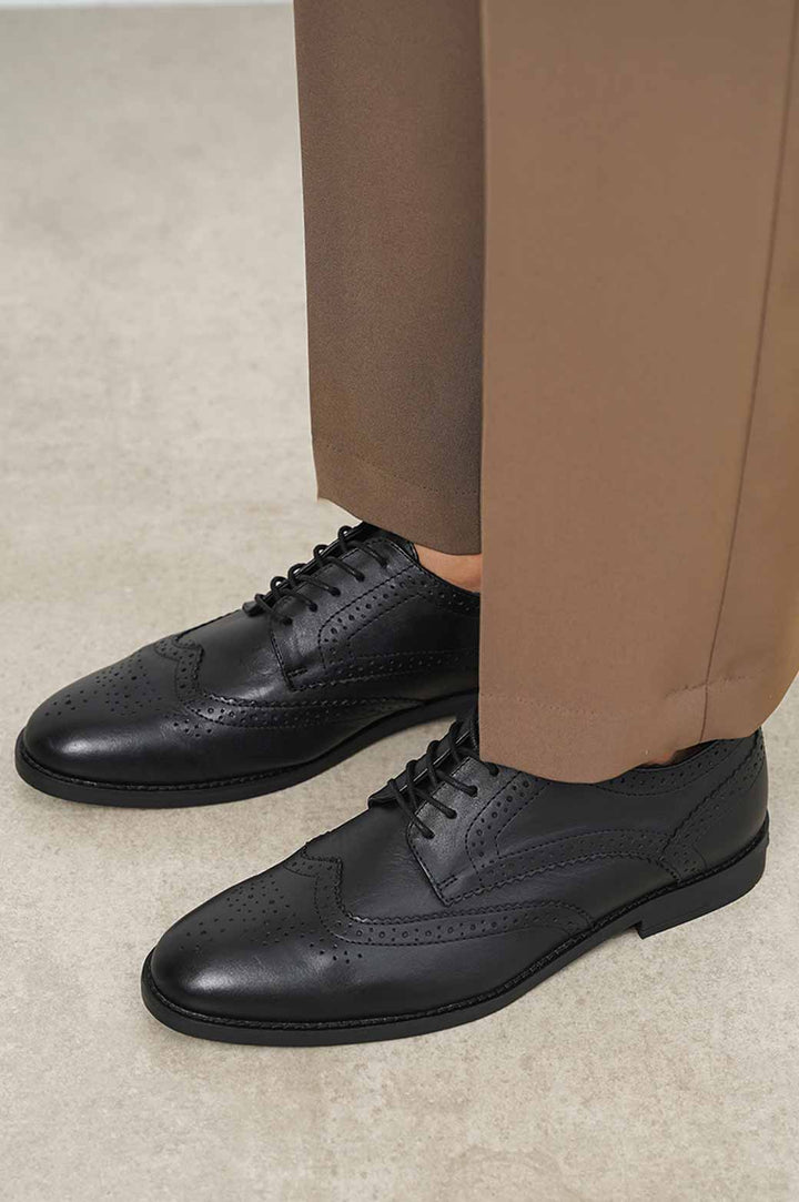 BLACK FORMAL LEATHER BROGUES