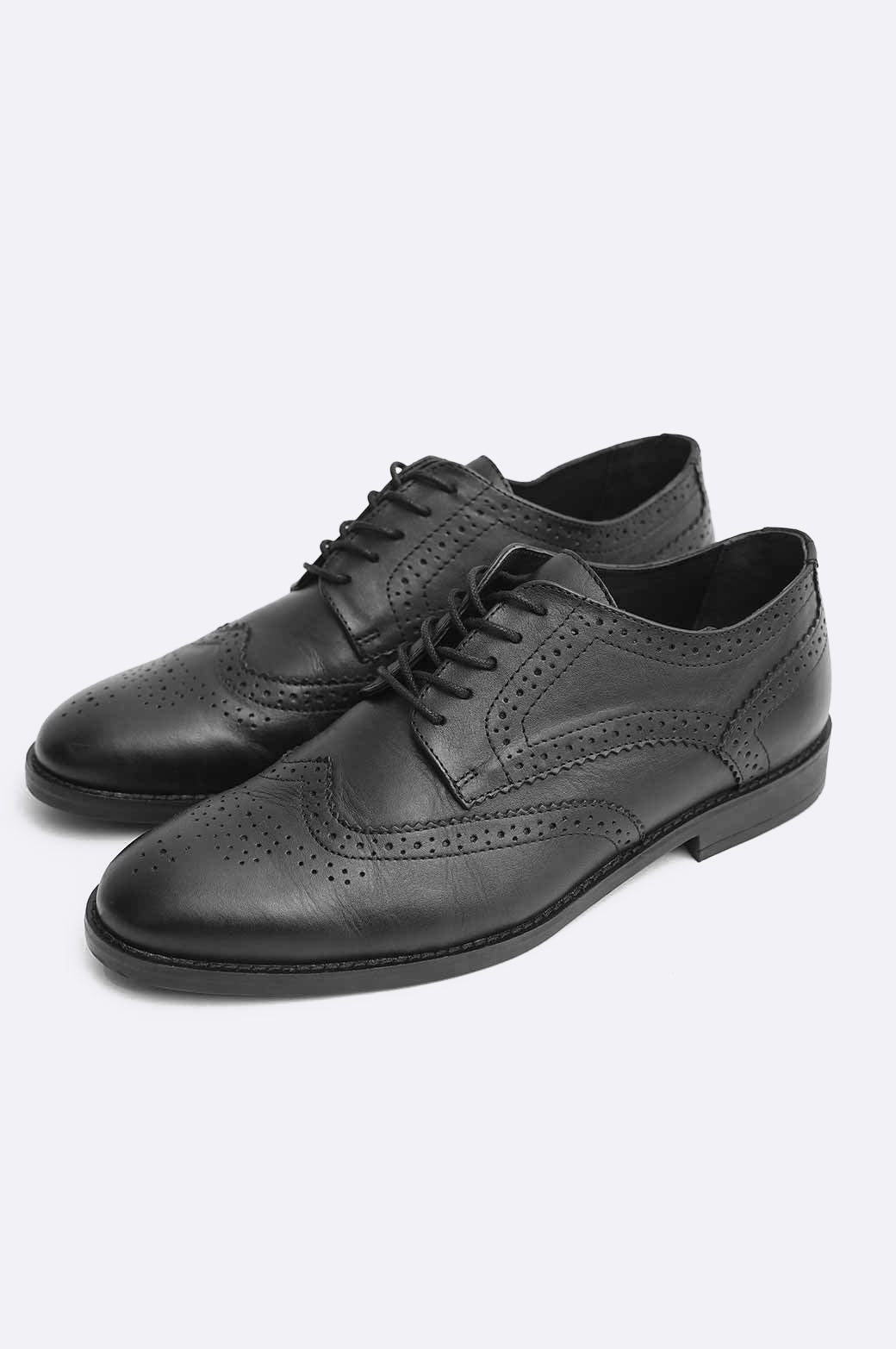 BLACK FORMAL LEATHER BROGUES