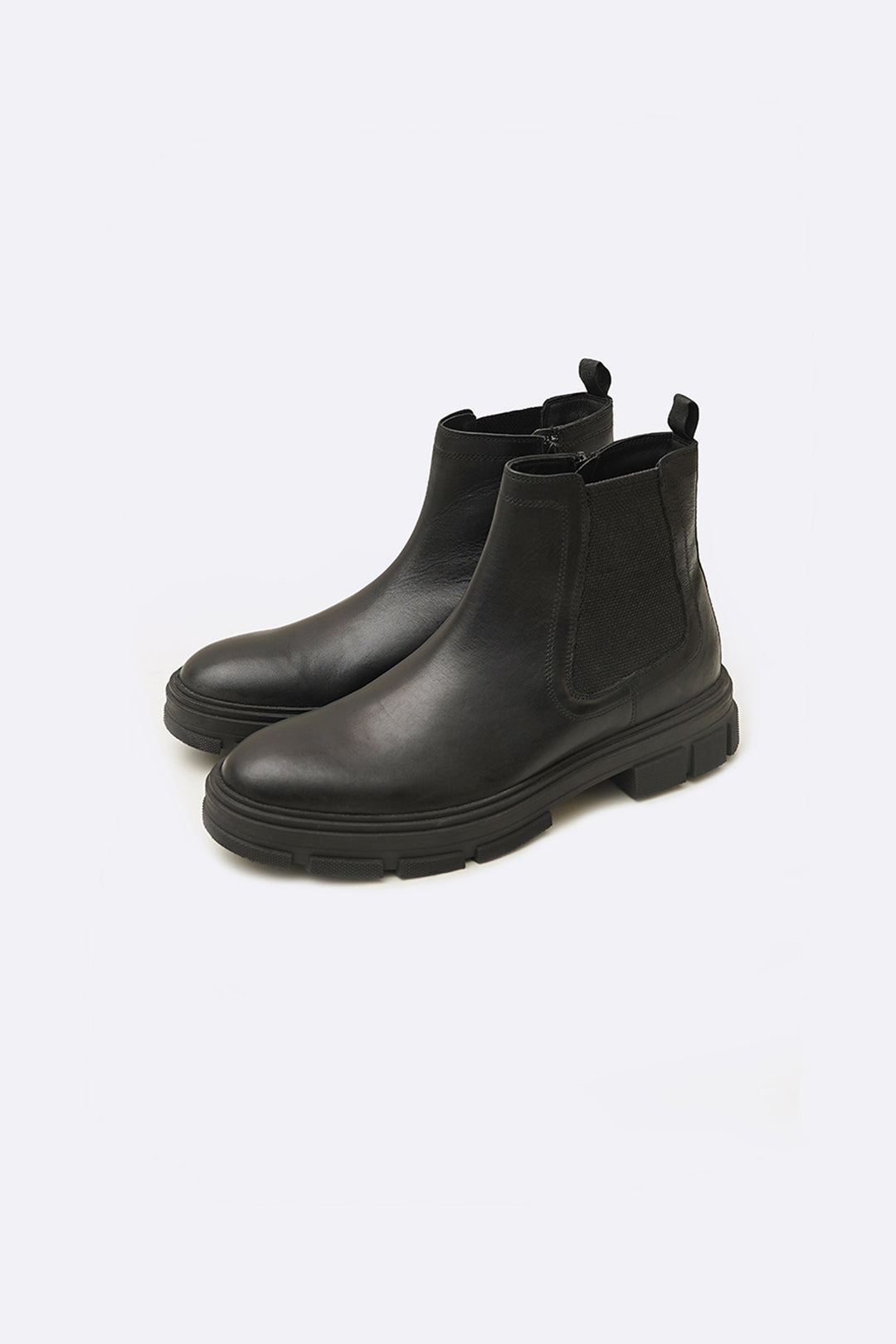 CHUNKY LEATHER BOOTS