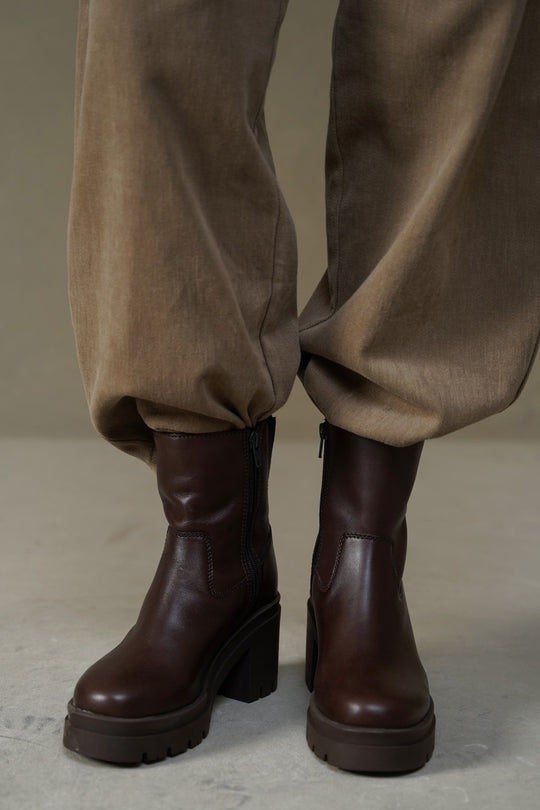 LEATHER PLATFORM BOOTS
