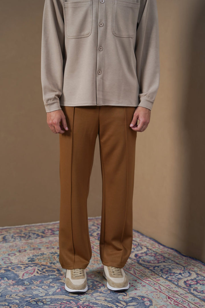 CAMEL STRAIGHT KNITTED PANTS