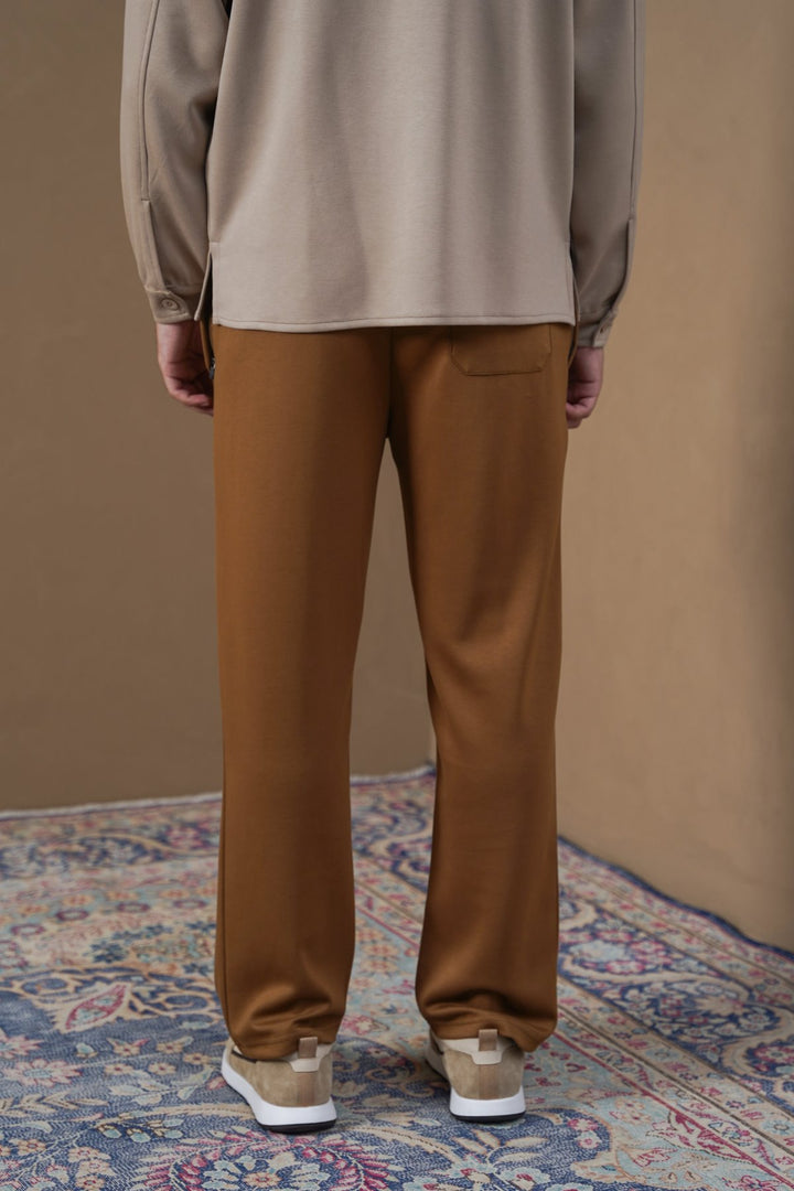 CAMEL STRAIGHT KNITTED PANTS