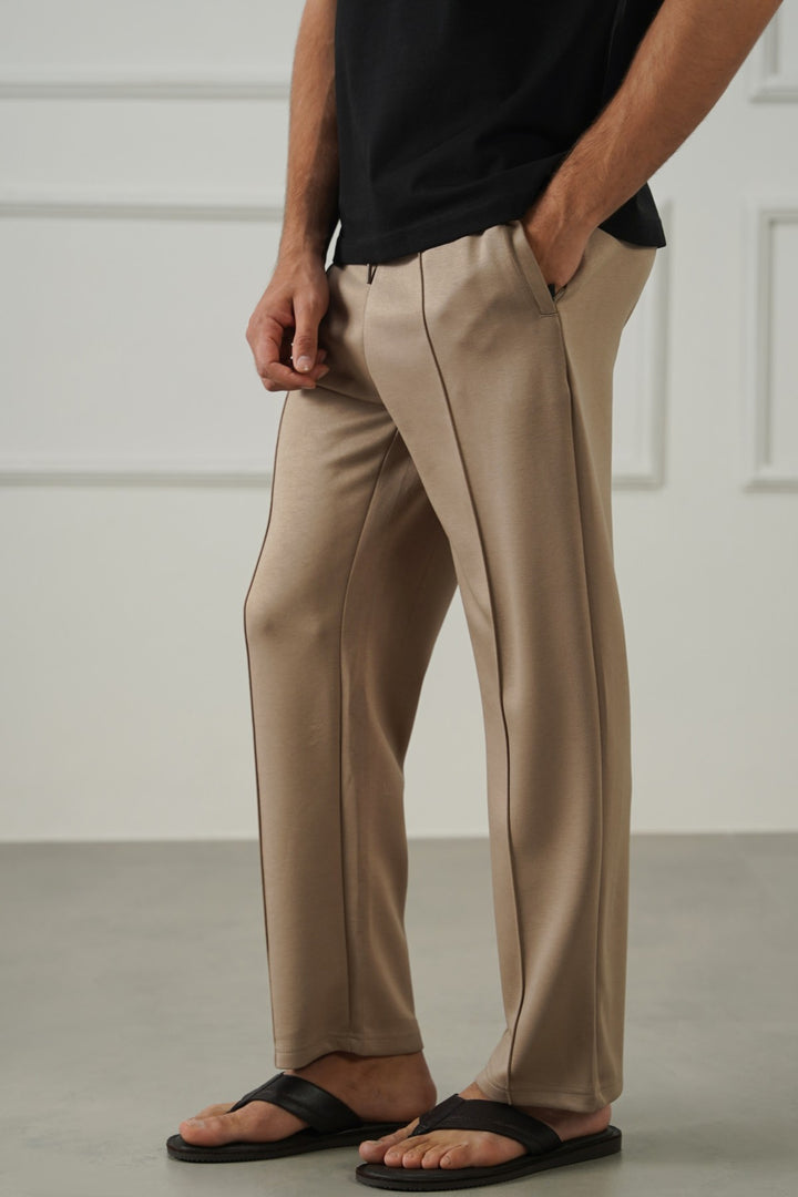 STRAIGHT KNITTED PANTS