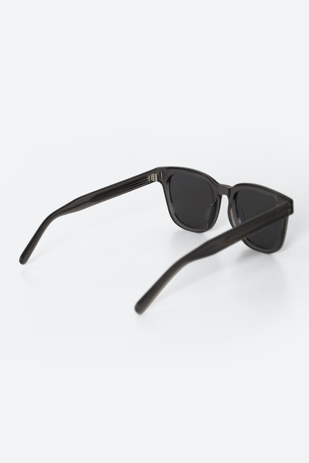ECLIPSE BLACK