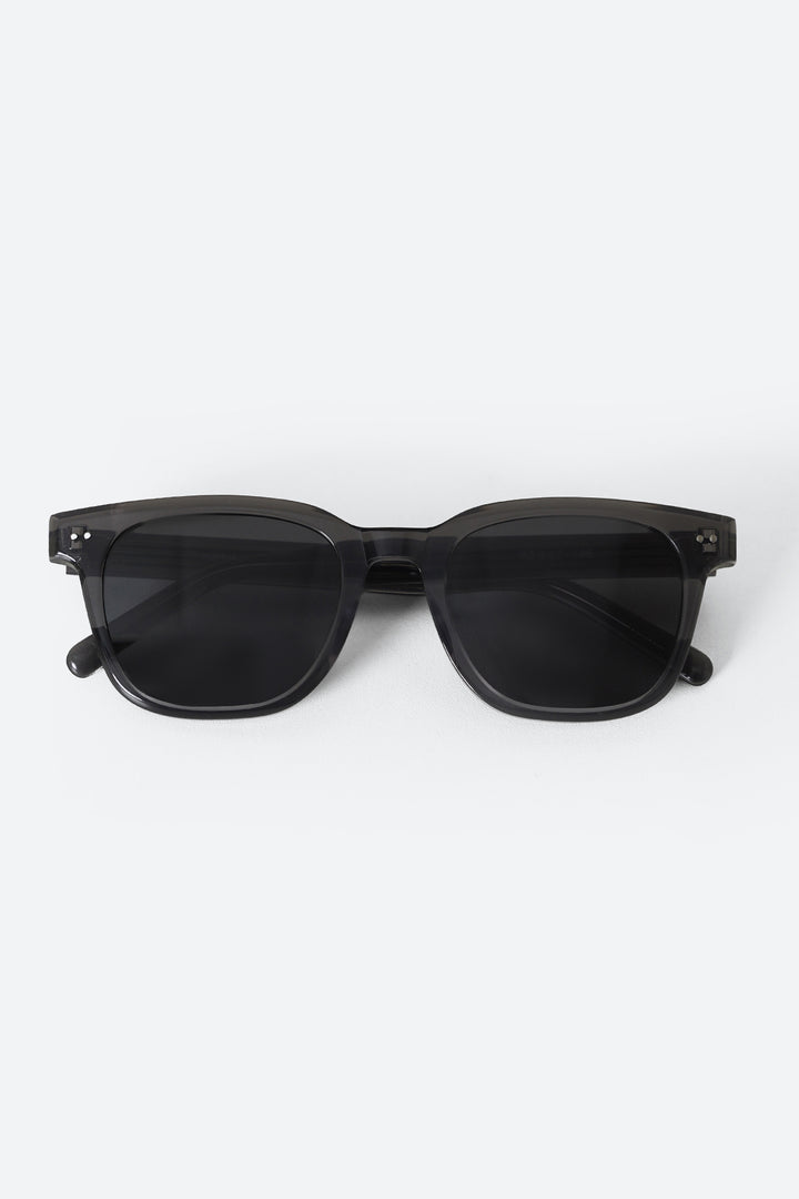 ECLIPSE BLACK