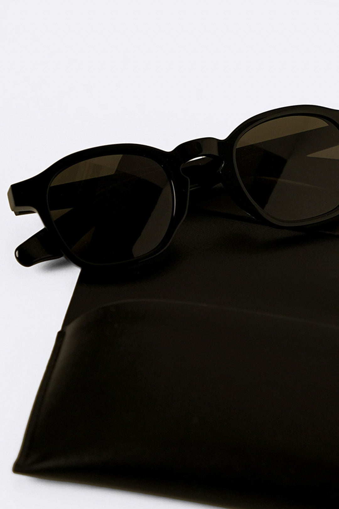 BLACK KARAKORUM BLACK