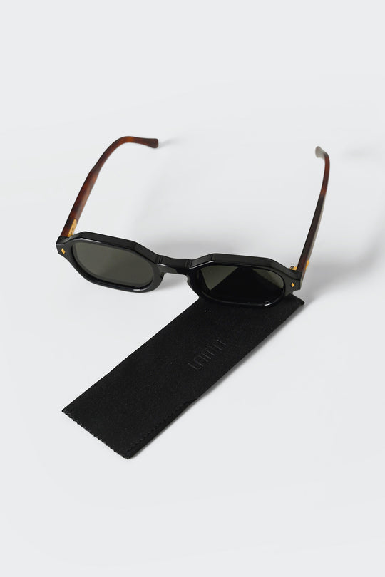 BLACK SUNDOWNER BLACK