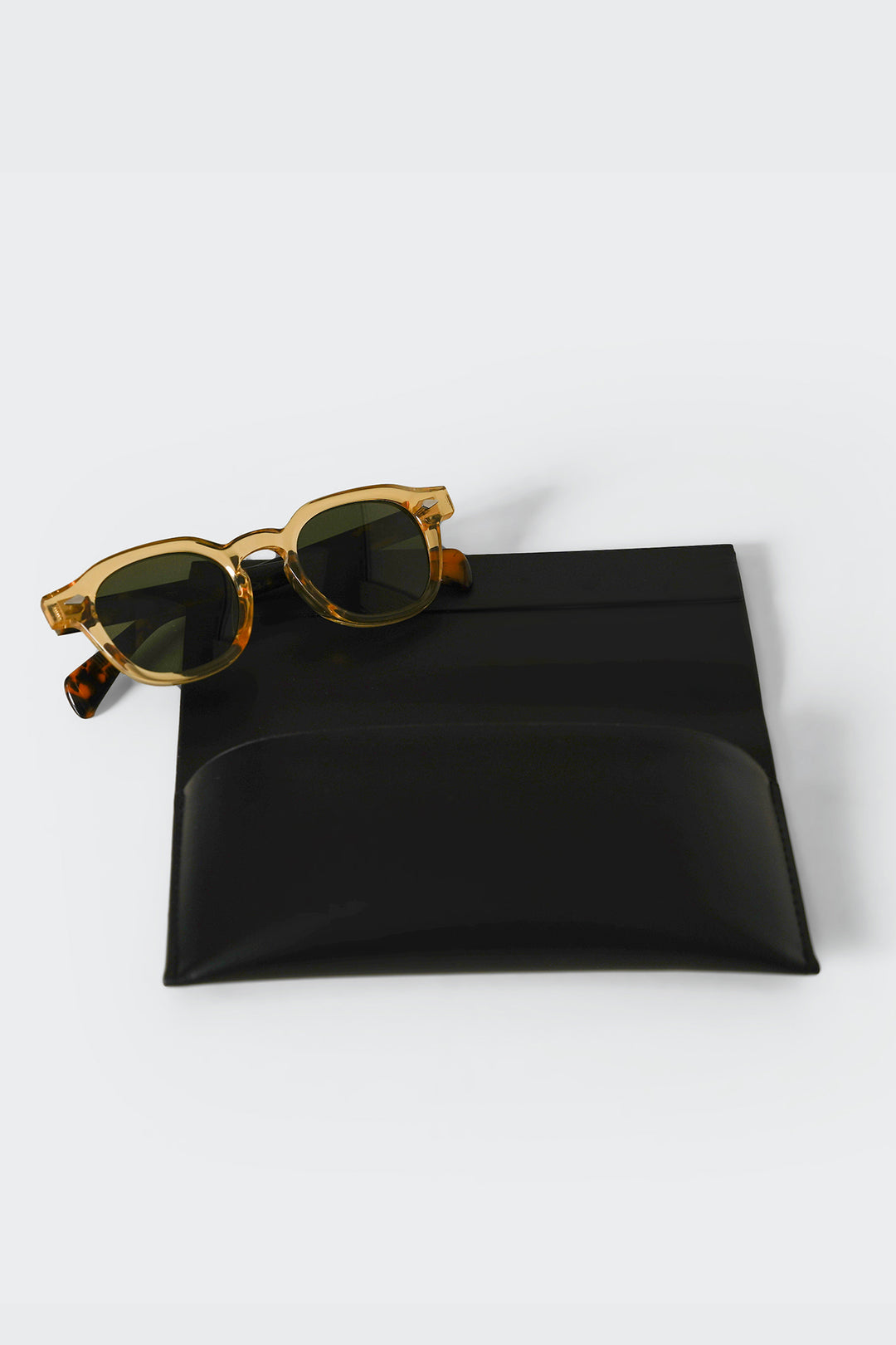 TORTOISE YELLOW AMALFI TORTOISE YELLOW