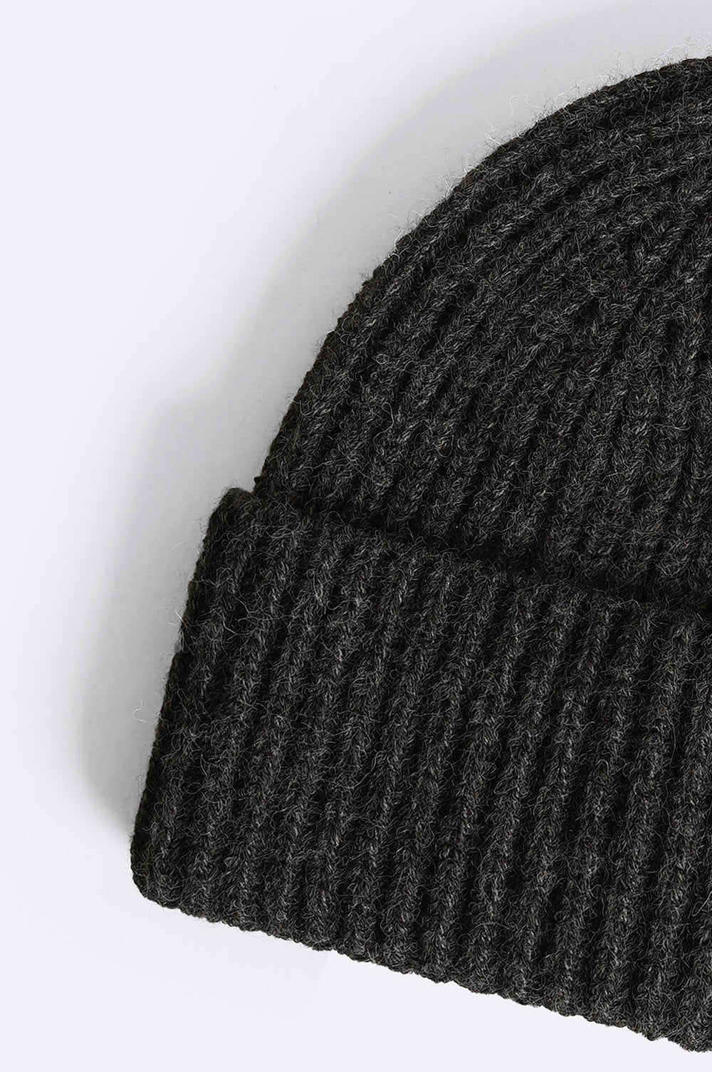 GREY RIB-KNIT BEANIE