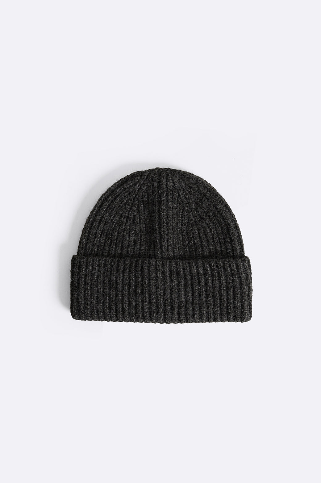 GREY RIB-KNIT BEANIE