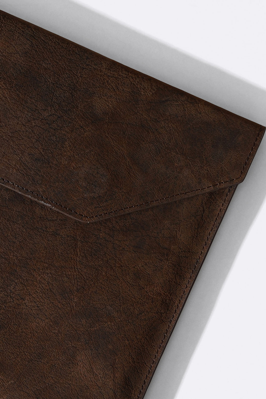 LAPTOP SLEEVE IN GENUINE LEATHER