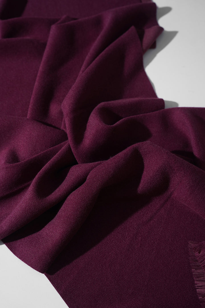 BURGUNDY PLUSH REVERSIBLE SCARF